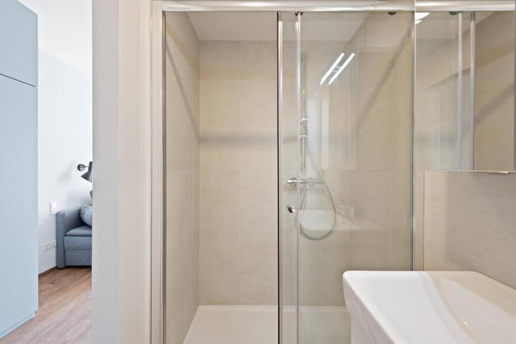 Schickes All-Inklusive Apartmentzimmer By Resida Asset Gmbh Брунн ан Гебирге Экстерьер фото